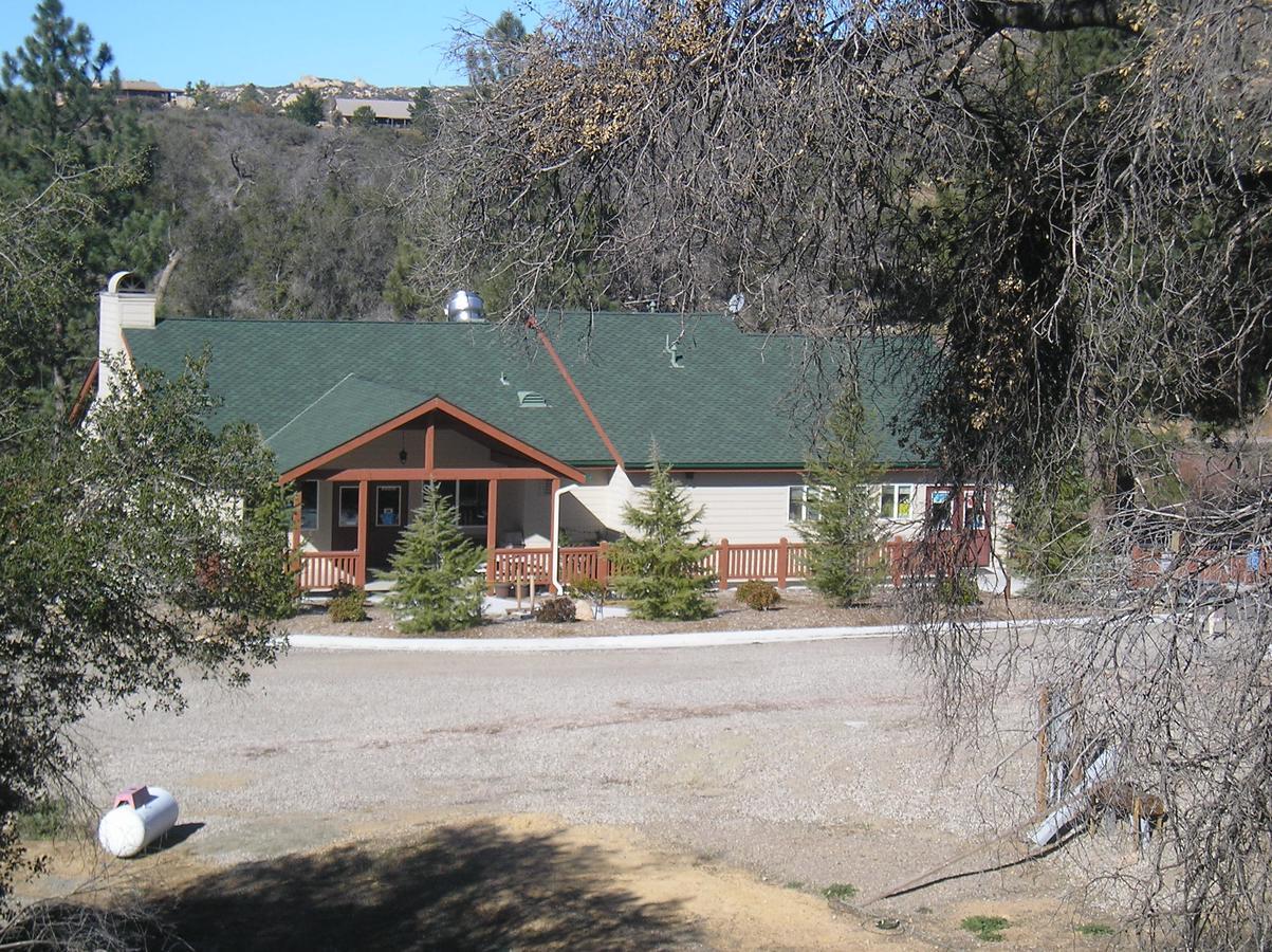 Oakzanita Springs Camping Resort Cottage 4 Descanso Exterior foto
